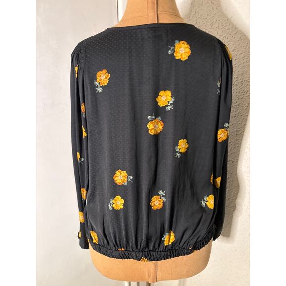 Madewell Bubble-Sleeve Wrap Top in Floating Florets M Black/Multicolor V-Neck - Picture 2 of 8